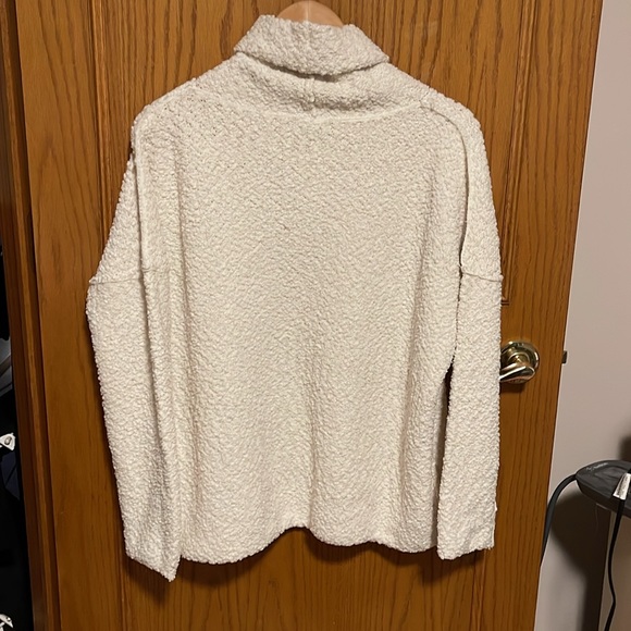 Women’s White Fluffy Sweater - Picture 3 of 7